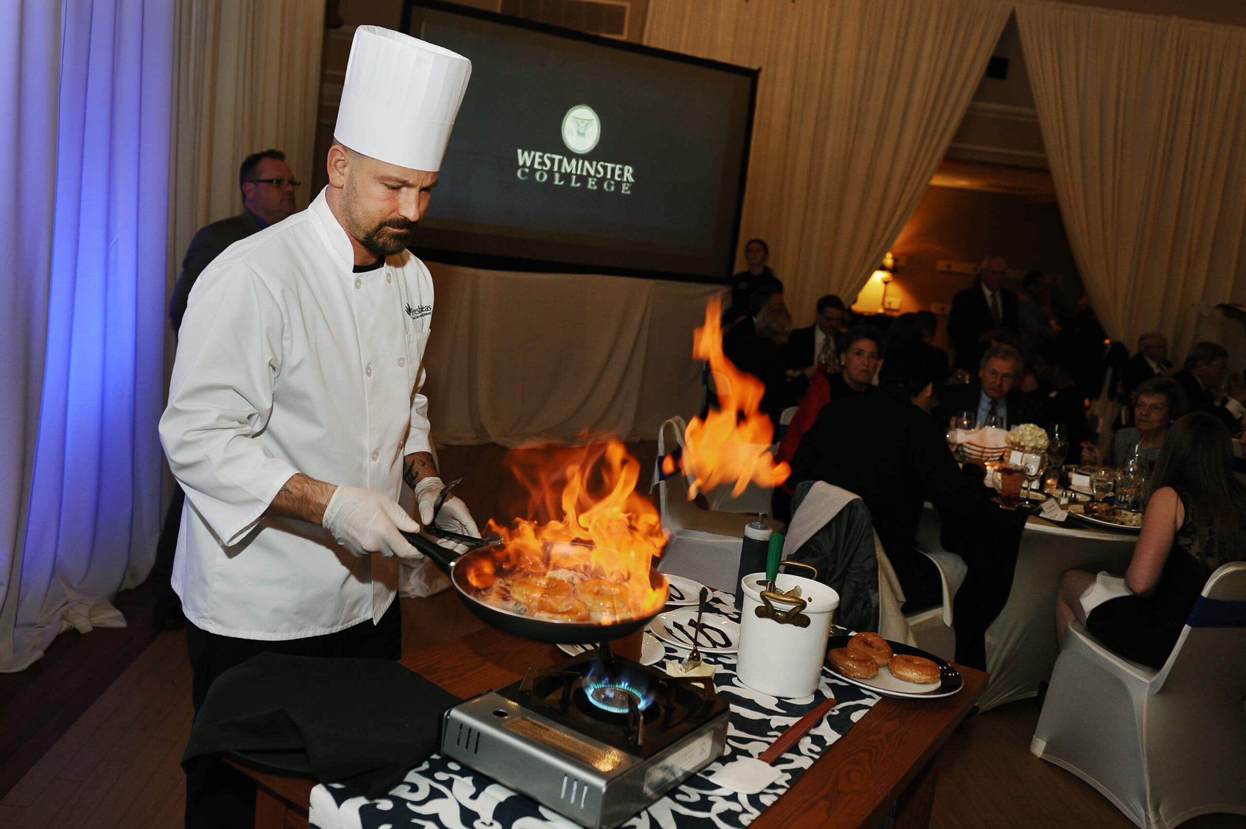 20121019dd4926_wc_presidentsdinner