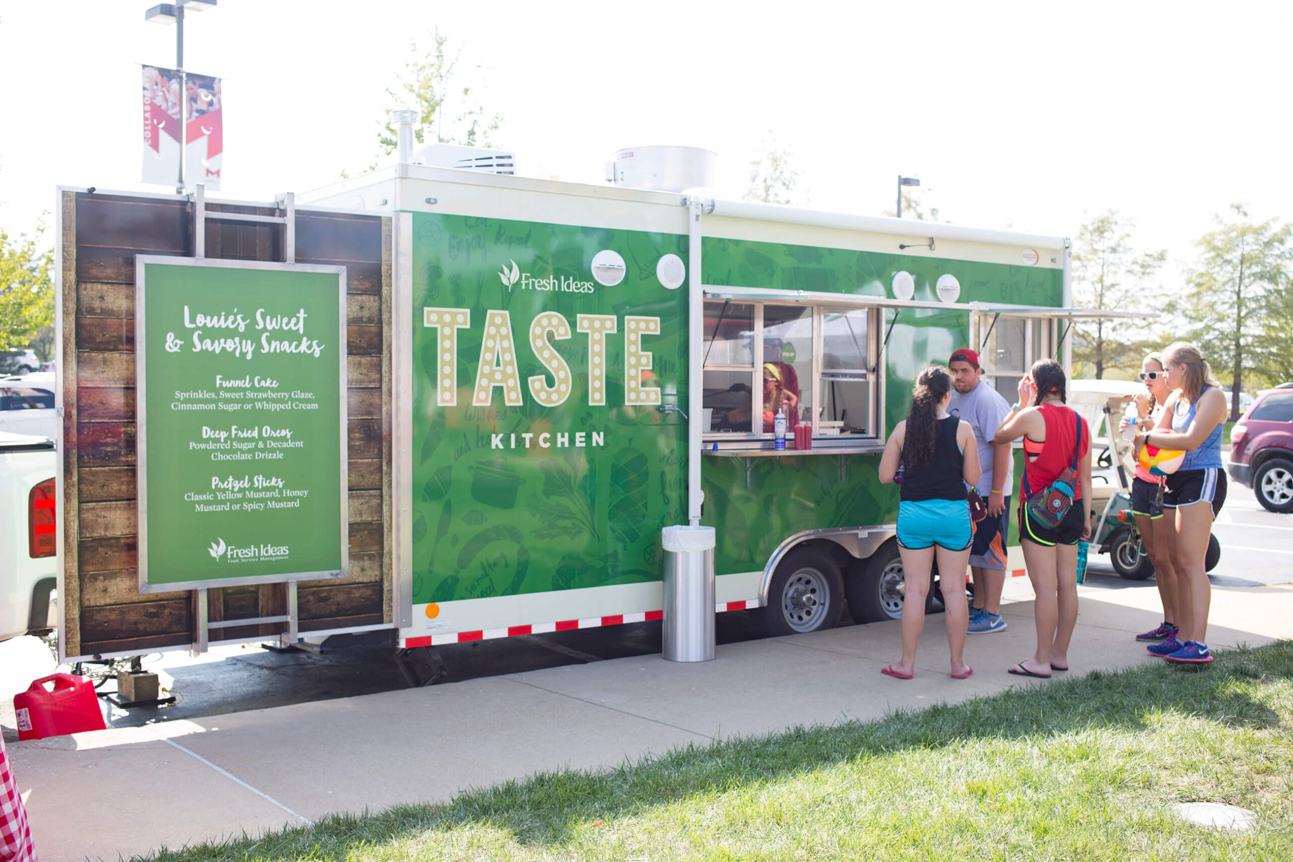 Taste-Kitchen-Food-Truck-Maryville-University